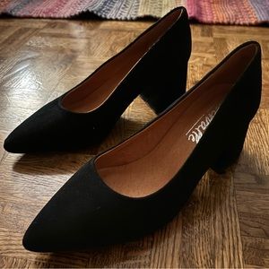 L’intervalle 3 inch suede heels with block heel
